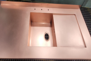 Copper sink integrated with welded drainer in one worktop